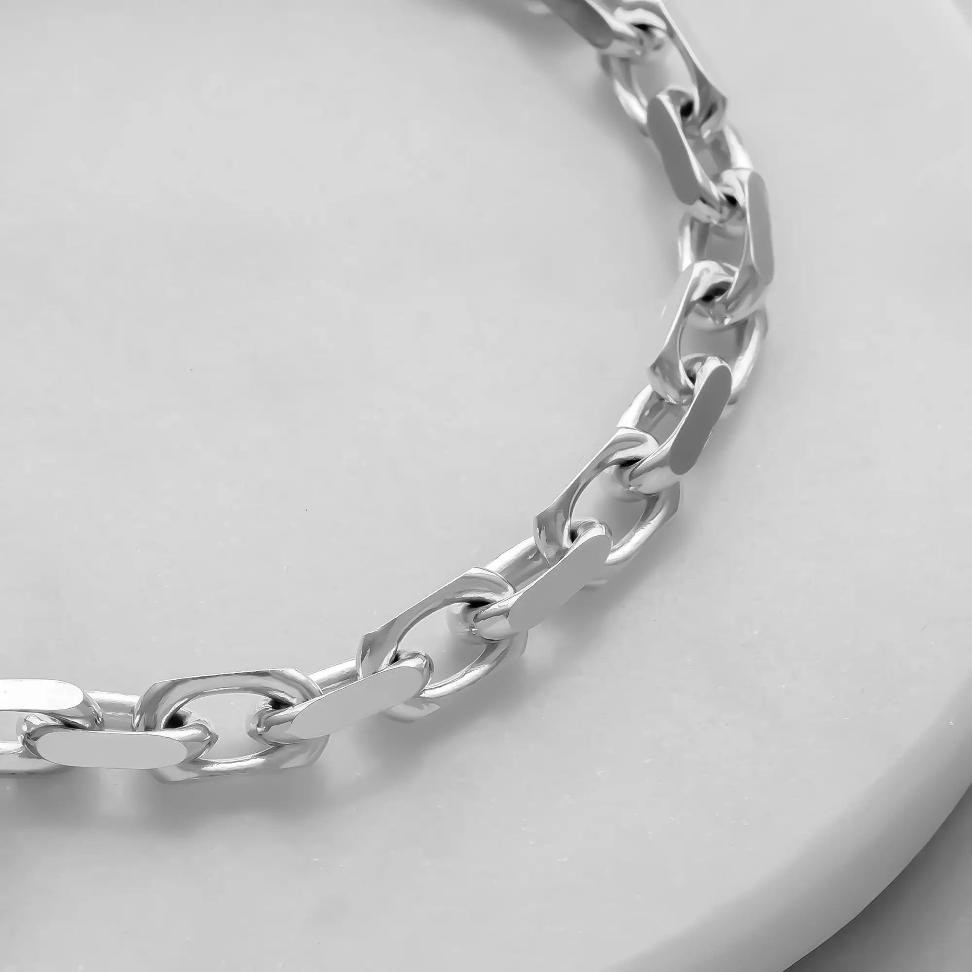 Cable Bracelet 6mm in 925 Sterling Silver - Zoomed