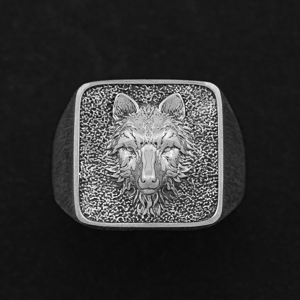 Wolf on sale signet ring