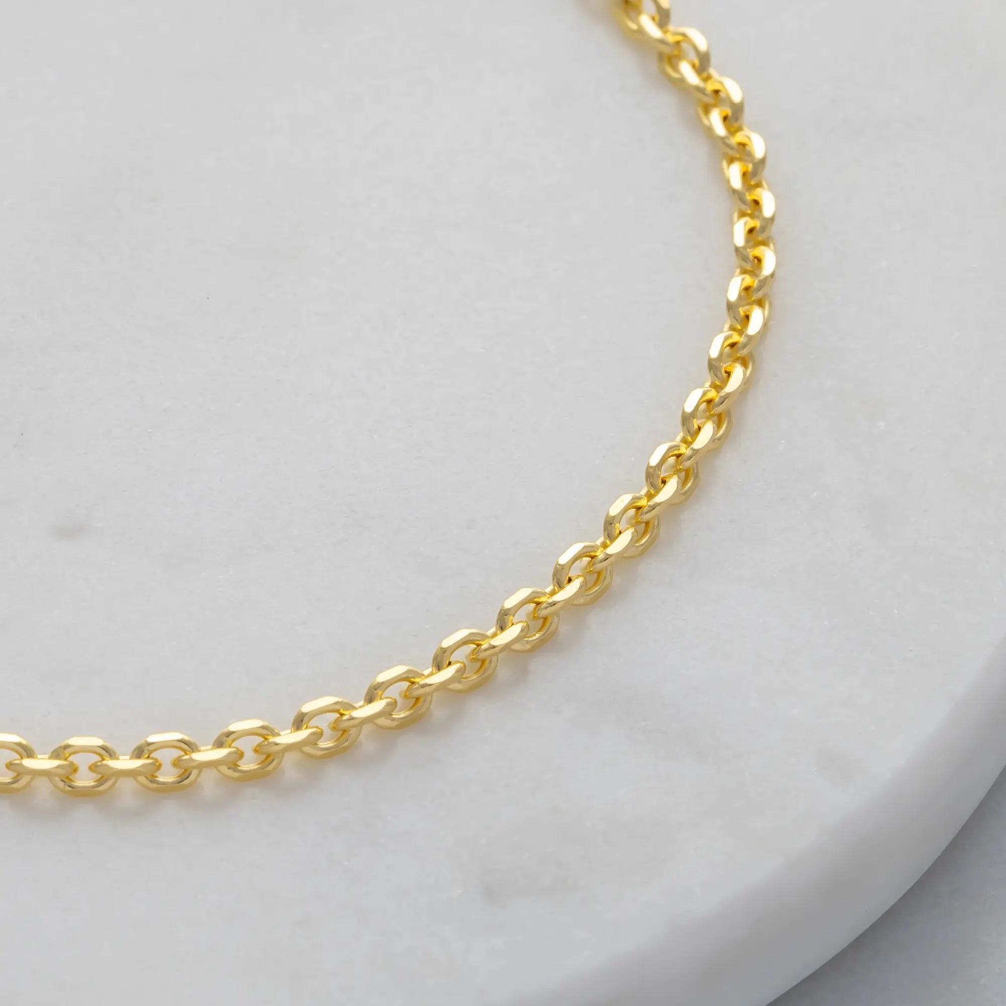 Cable Bracelet 2mm in 18k Gold Vermeil - Zoomed