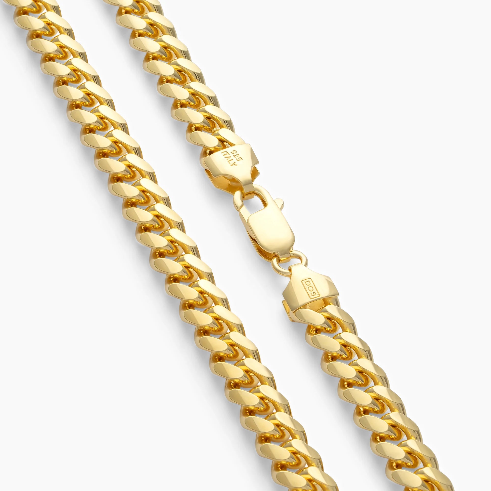 Clasp on the 7mm Gold Cuban Chain