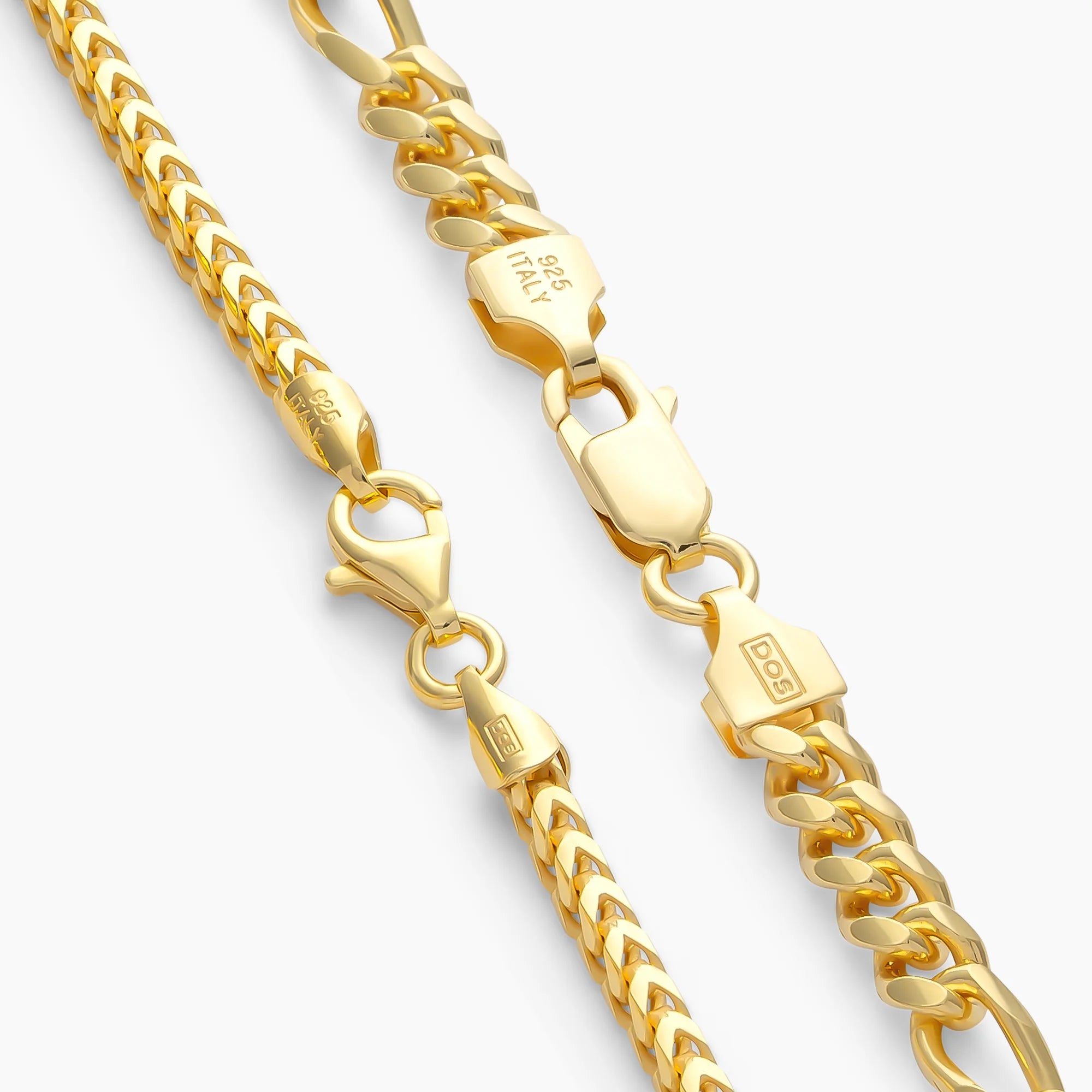 Clasps on the Figaro + Franco chains in 18k gold vermeil