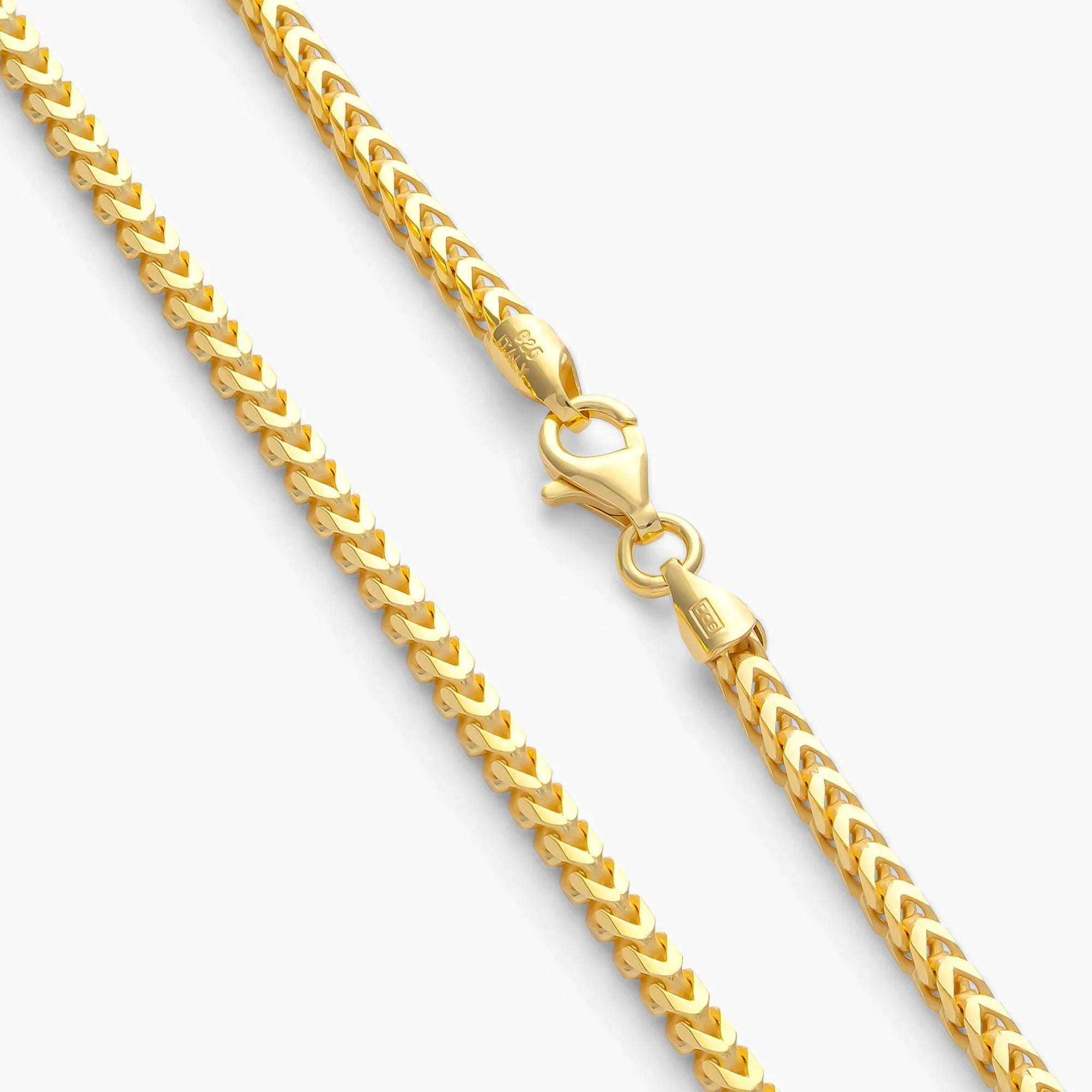 Clasp on the 2.5mm Franco Gold Chain