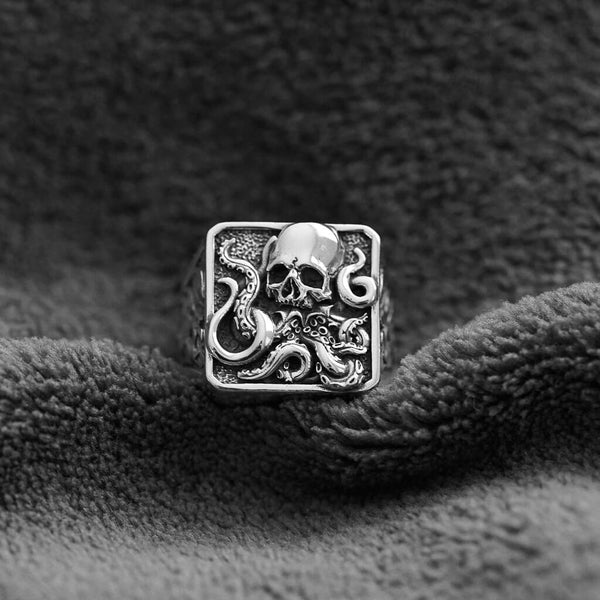 skull octopus ring