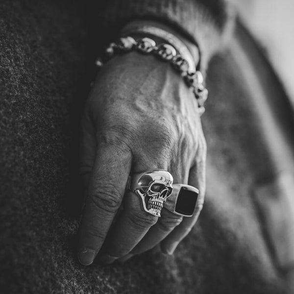Anatomical Skull Ring