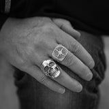 Skull Ring - Anatomical