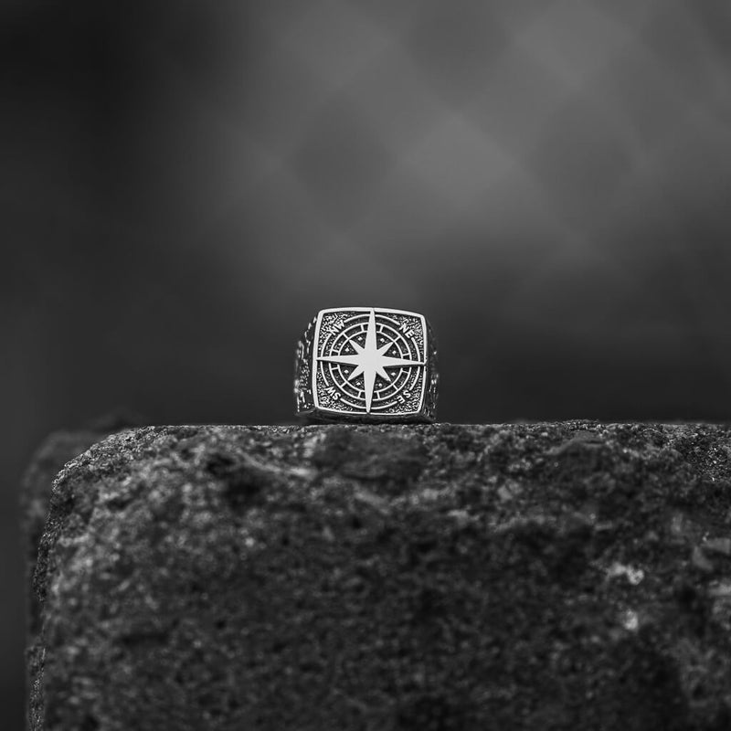 Compass Ring