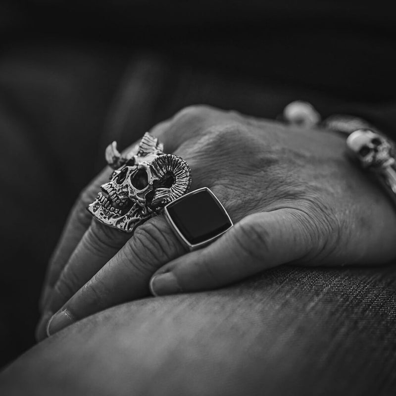Horned Anatomical Skull Ring