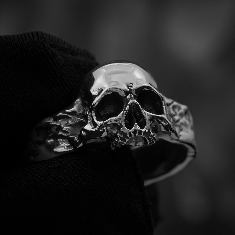 Mini Plague Skull Ring