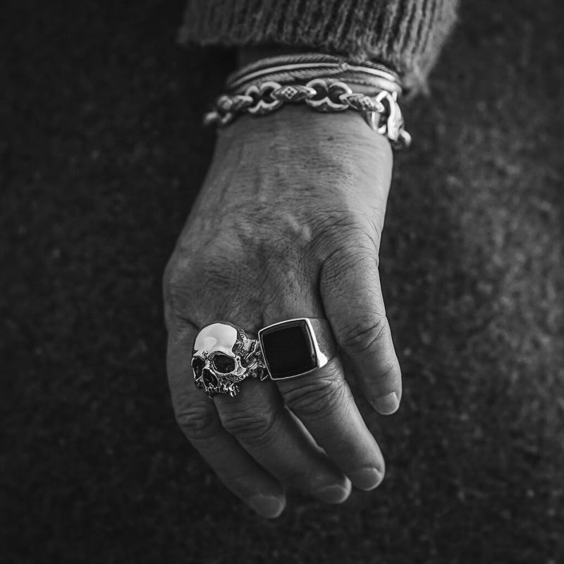 Plague Skull Ring